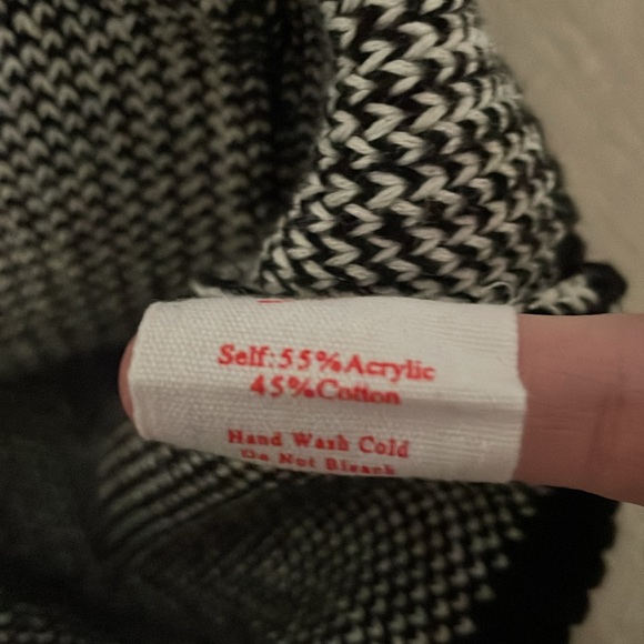 Lisa Says Gah Black White Color block Chunky knit cardigan sweater XS/S - Picture 5 of 6